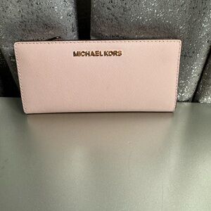 Micheal Kors Wallet